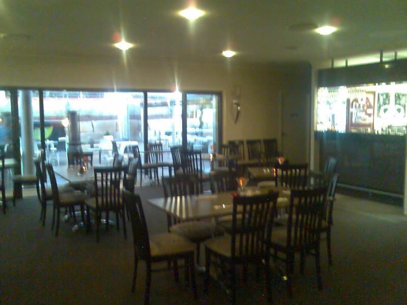 Highfields Motel Toowoomba Restoran foto